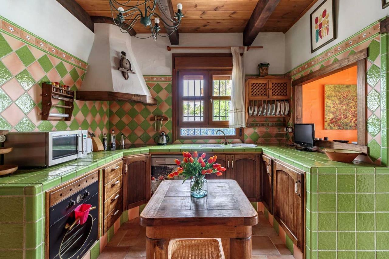 Encantadora Casa Con Piscina Privada Y Chimenea Padul Εξωτερικό φωτογραφία